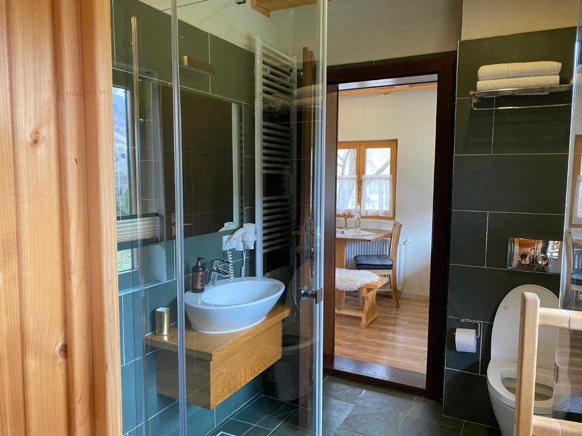 Magnolia Resort Chalets Vişeu de Sus Εξωτερικό φωτογραφία