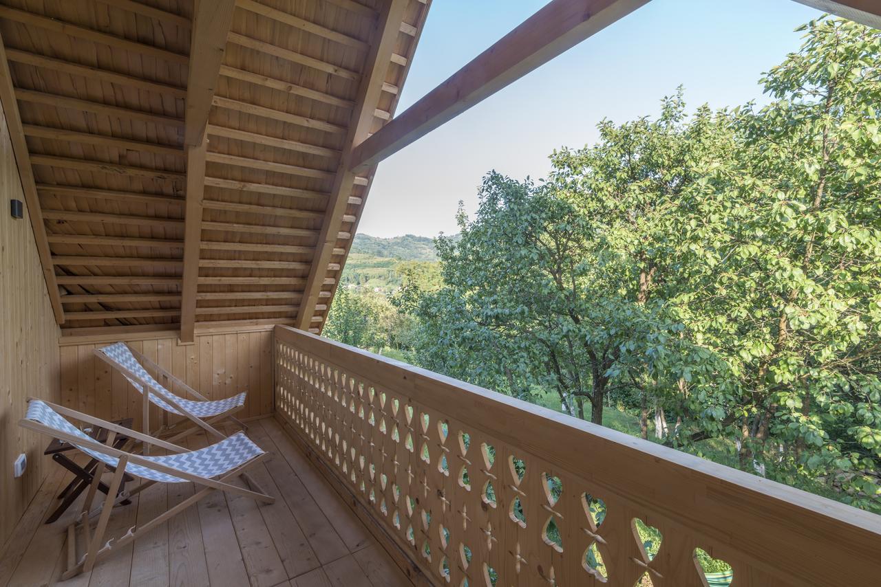 Magnolia Resort Chalets Vişeu de Sus Εξωτερικό φωτογραφία